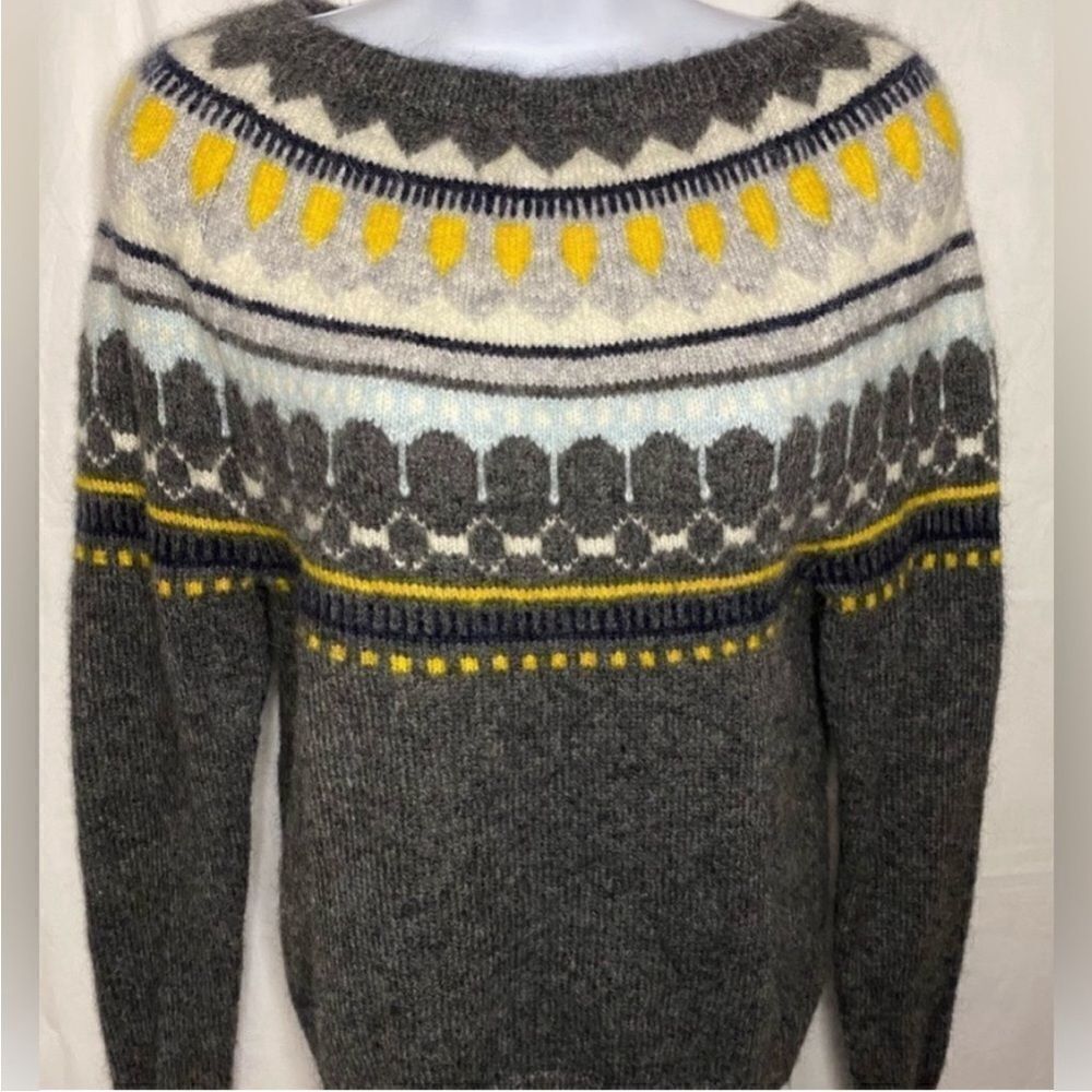 Grey Gap sweater size XS - Picture 2 of 6